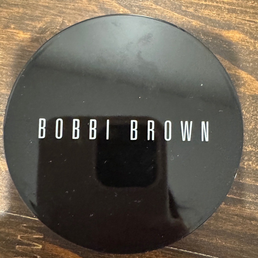 Never Used - Bobbi Brown Golden Light Bronzing Powder